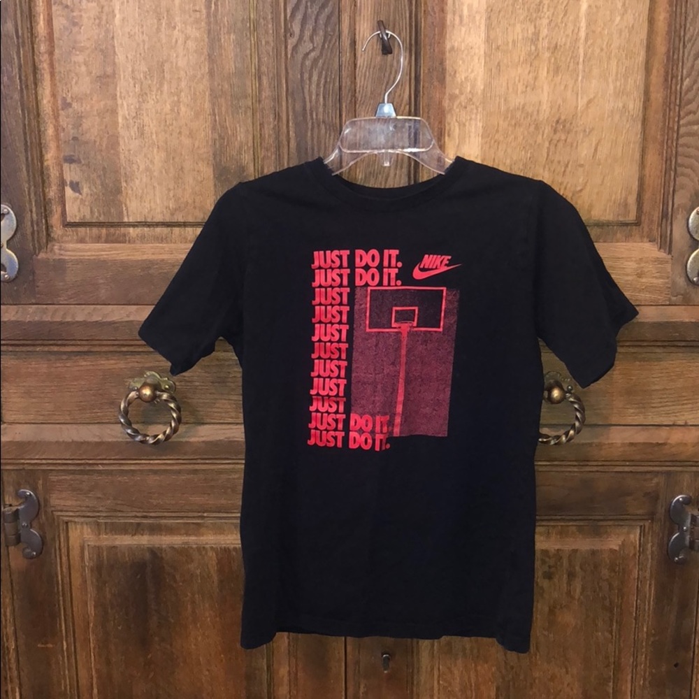 Nike shirt